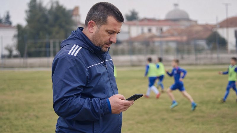 Svi su na WhatsApp-u i Viber-u. Evo kako iskoristiti ove alate za bolju komunikaciju i veće donacije vašem klubu.