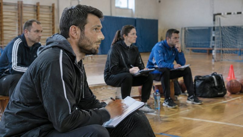 Kada trener uči, cijela ekipa dobija više. To je dovoljno konkretan razlog da zajednica podrži jednu edukaciju.